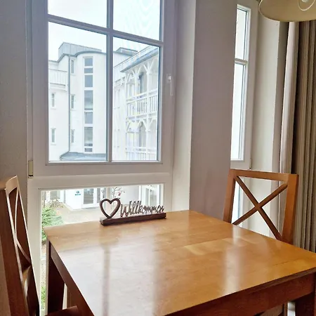 Apartment Komfortable Im Seepark Mit Balkon