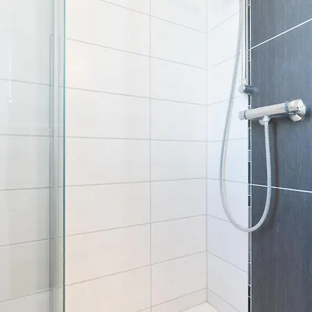 Komfortable Im Seepark Mit Balkon Apartment